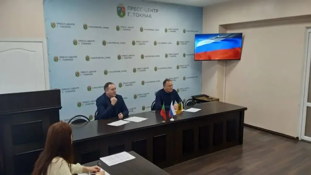 В Токмакском округе вода подаётся по графику из-за отключений света