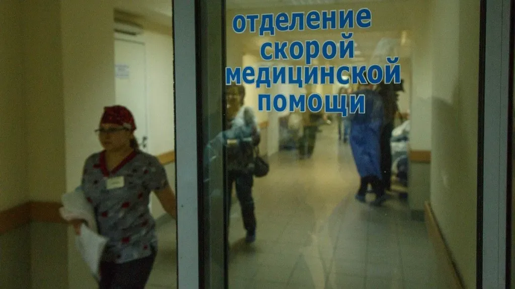 Автобус Симферополь — Москва попал под удар беспилотника у Приморска: один погиб