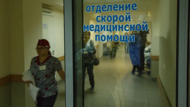 Автобус Симферополь — Москва попал под удар беспилотника у Приморска: один погиб