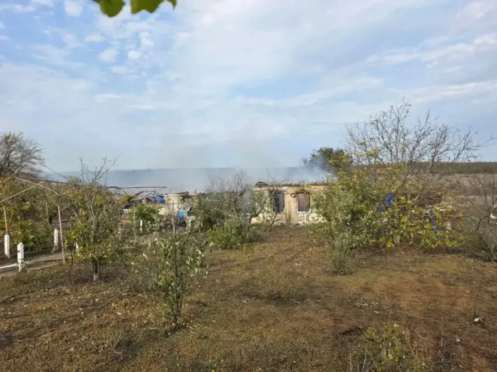 БПЛА ударил по дому многодетной семьи в Верхнем Токмаке, ранена женщина